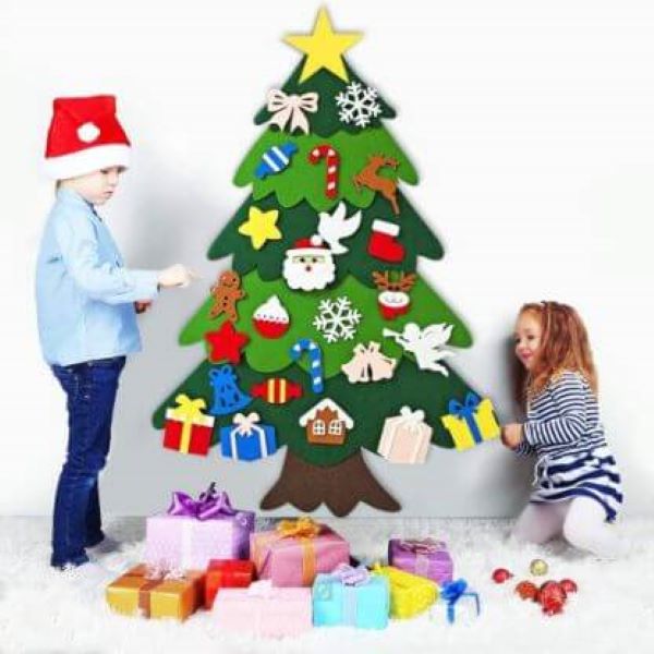 FELTPINETREE